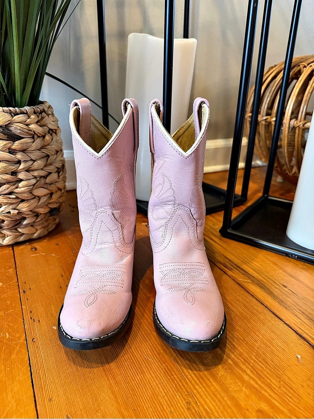 Kids/ Girls Masterson Boot Co. Style RR2002C. Pink Floral Leather Western Boots